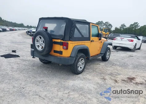 2013 Jeep Wrangler Sport z USA, uszkodzony, nr VIN 1C4AJWAG2DL558596